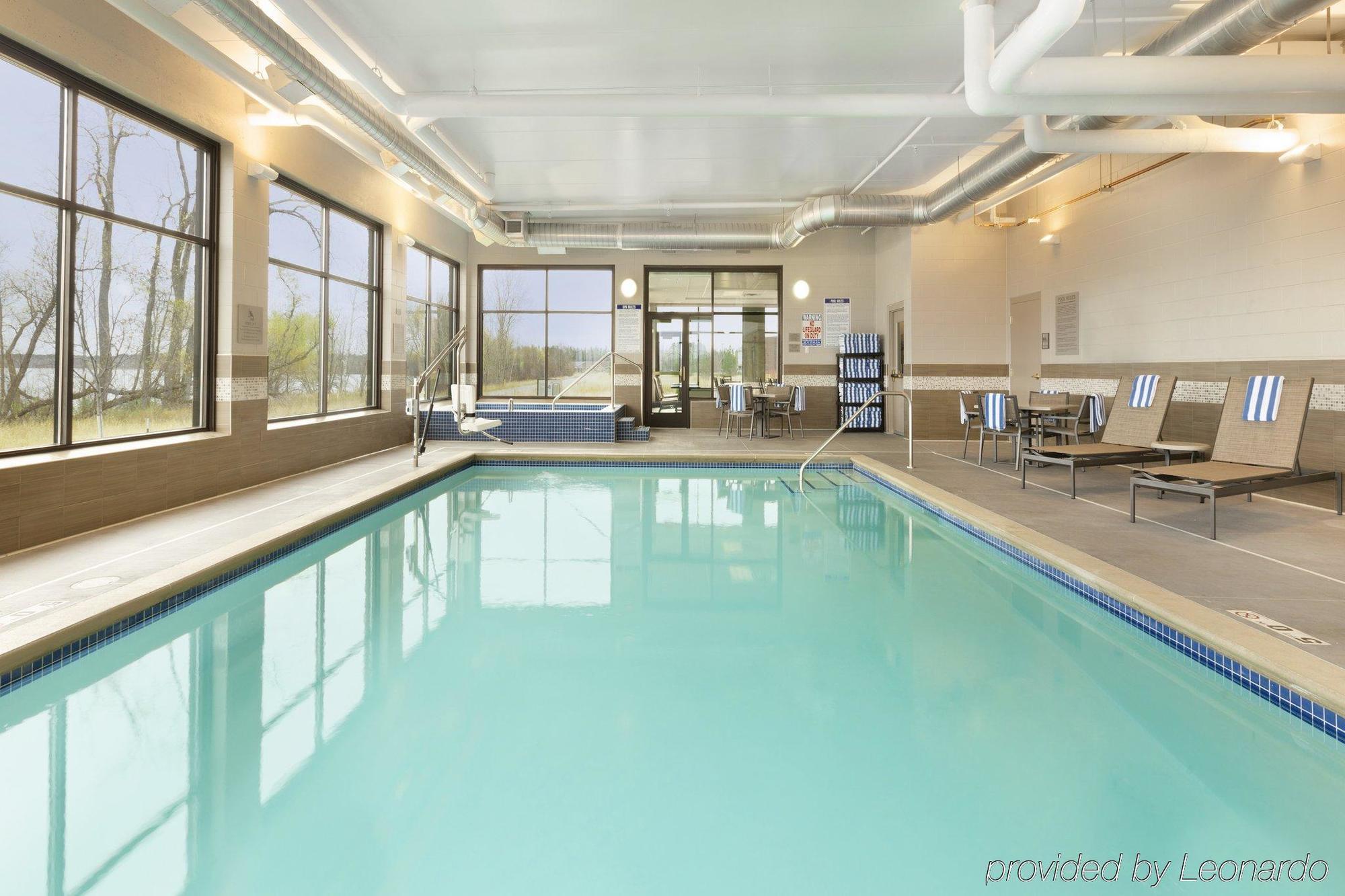 Country Inn & Suites By Radisson, Bemidji, Mn Bagian luar foto